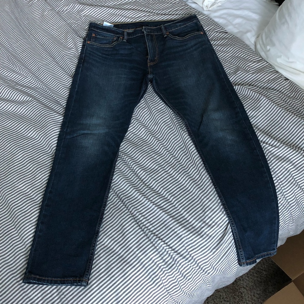 Levi’s 512 slim taper fit 33x30